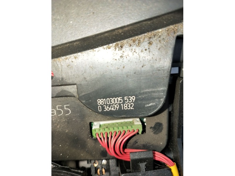 Recambio de mando luces para renault kangoo / grand kangoo ii (kw0/1_) 1.5 dci 85 (kw0k, kw0l, kw0b) referencia OEM IAM 88103005