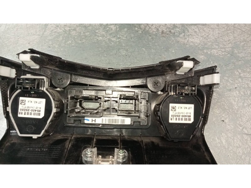 Recambio de mando multifuncion para ssangyong tivoli 1.6 turbodiesel cat referencia OEM IAM   