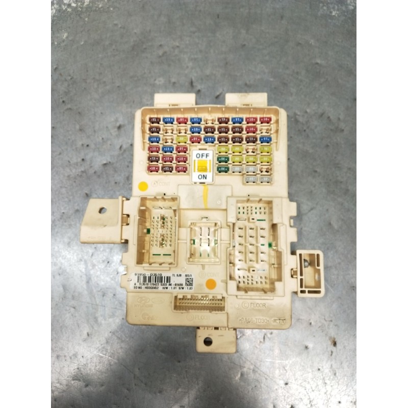 Recambio de caja reles / fusibles para hyundai tucson (tl, tle) 1.6 gdi referencia OEM IAM 91950D3510 TL35101704225333 2015