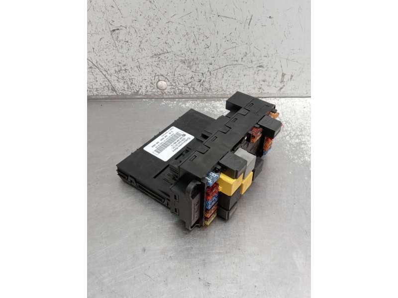 Recambio de caja reles / fusibles para mercedes-benz clk (c209) clk 320 cdi (209.320) referencia OEM IAM 2095452001 5DK00848513 