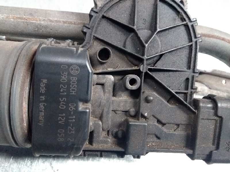 Recambio de motor limpia delantero para peugeot 207 xs referencia OEM IAM 0390241540 3397020769 9650380780