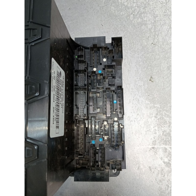 Recambio de caja reles / fusibles para mercedes-benz clk (c209) clk 320 cdi (209.320) referencia OEM IAM 2095452001 5DK00848513 