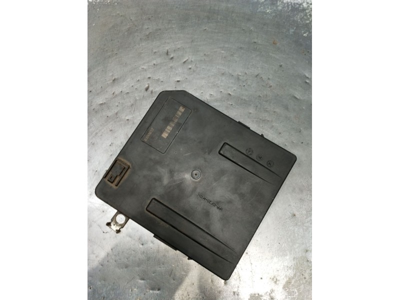 Recambio de caja reles / fusibles para renault kangoo / grand kangoo ii (kw0/1_) 1.5 dci 85 (kw0k, kw0l, kw0b) referencia OEM IA