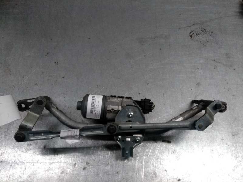 Recambio de motor limpia delantero para peugeot 207 xs referencia OEM IAM 0390241540 3397020769 9650380780