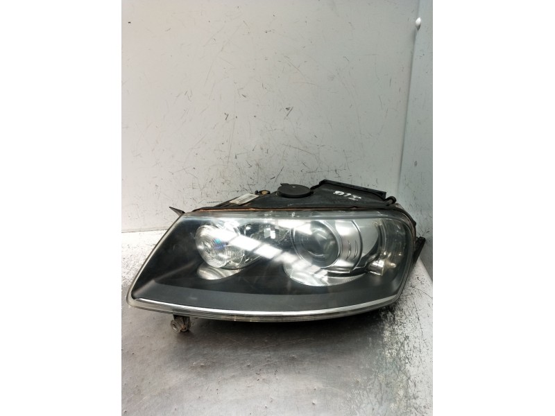 Recambio de faro izquierdo para volkswagen touareg (7la, 7l6, 7l7) 3.0 v6 tdi referencia OEM IAM 3D0907391B XENON 2002