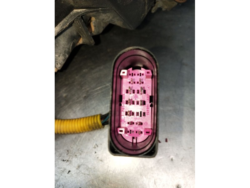 Recambio de faro izquierdo para volkswagen touareg (7la, 7l6, 7l7) 3.0 v6 tdi referencia OEM IAM 3D0907391B XENON 2002