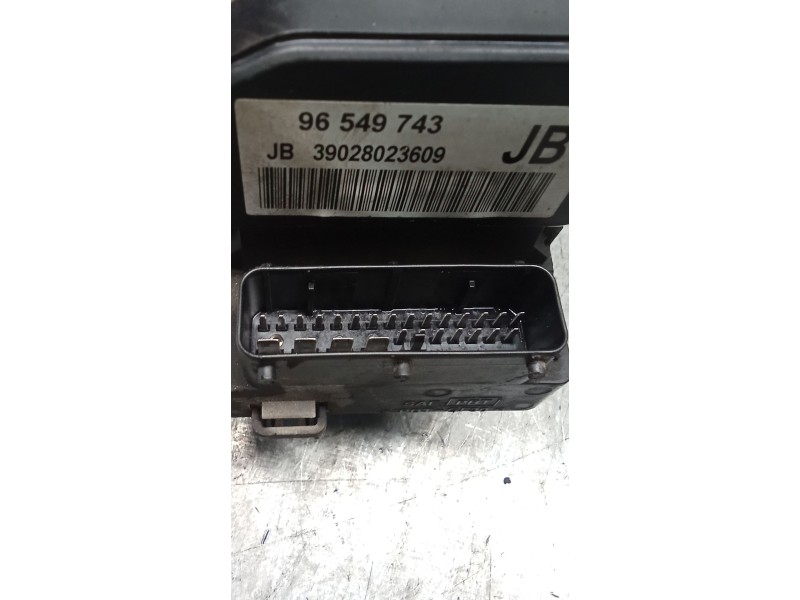 Recambio de abs para daewoo nubira sedán (j200) 1.6 referencia OEM IAM   