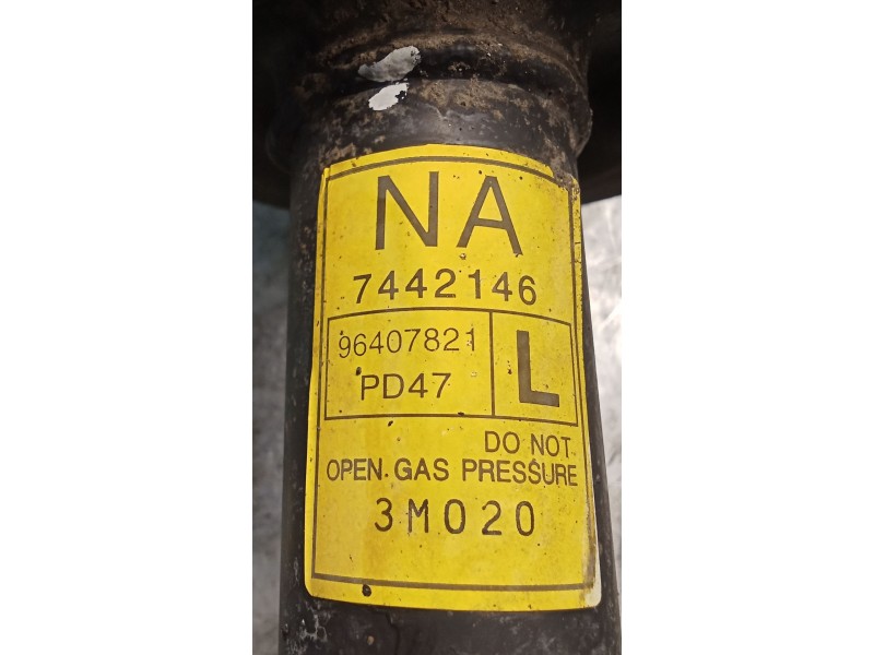 Recambio de amortiguador trasero izquierdo para daewoo nubira sedán (j200) 1.6 referencia OEM IAM   03