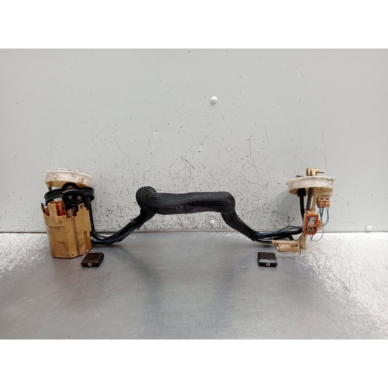 Recambio de bomba combustible para mercedes-benz clk (c209) clk 320 cdi (209.320) referencia OEM IAM 1582881007  C209 2002