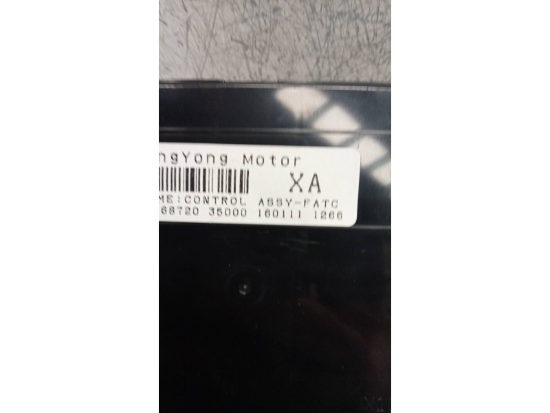 Recambio de mando calefaccion / aire acondicionado para ssangyong tivoli 1.6 turbodiesel cat referencia OEM IAM 6872035000  