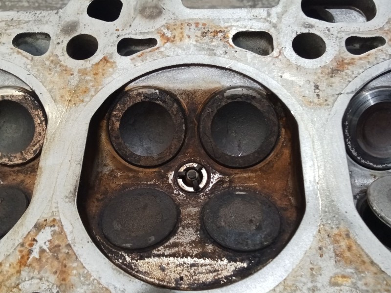 Recambio de culata para volvo s60 i (384) 2.4 referencia OEM IAM 1001837003 B5244S2 00