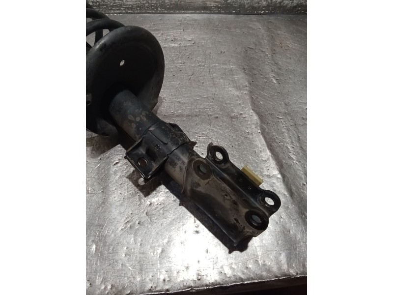 Recambio de amortiguador delantero izquierdo para volvo s60 i (384) 2.4 referencia OEM IAM 8667248A  00
