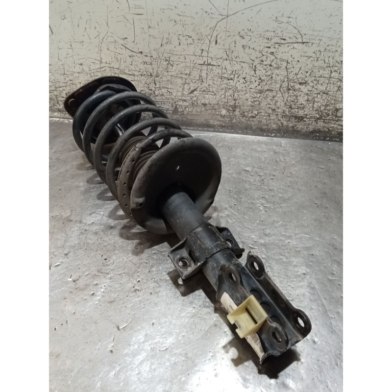 Recambio de amortiguador delantero derecho para volvo s60 i (384) 2.4 referencia OEM IAM 8667248A  00