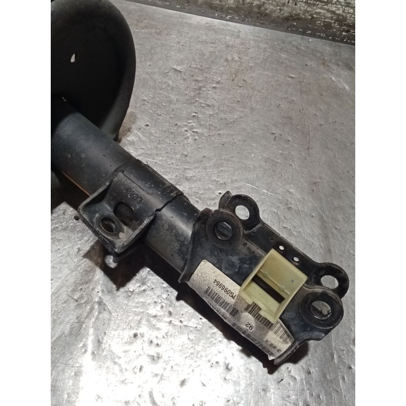 Recambio de amortiguador delantero derecho para volvo s60 i (384) 2.4 referencia OEM IAM 8667248A  00