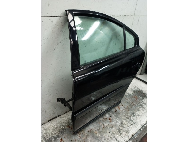 Recambio de puerta trasera izquierda para volvo s60 i (384) 2.4 referencia OEM IAM   2000