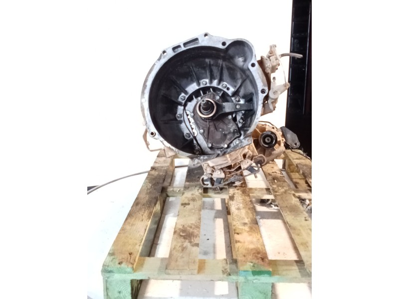 Recambio de caja cambios para mitsubishi l200 / triton (ka_t, kb_t) 2.5 di-d 4wd (kb4t) referencia OEM IAM VSMB1 J NEG 5V MR9808
