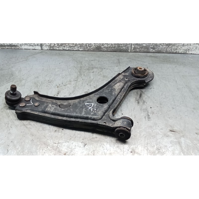 Recambio de brazo suspension inferior delantero derecho para daewoo nubira sedán (j200) 1.6 referencia OEM IAM   03