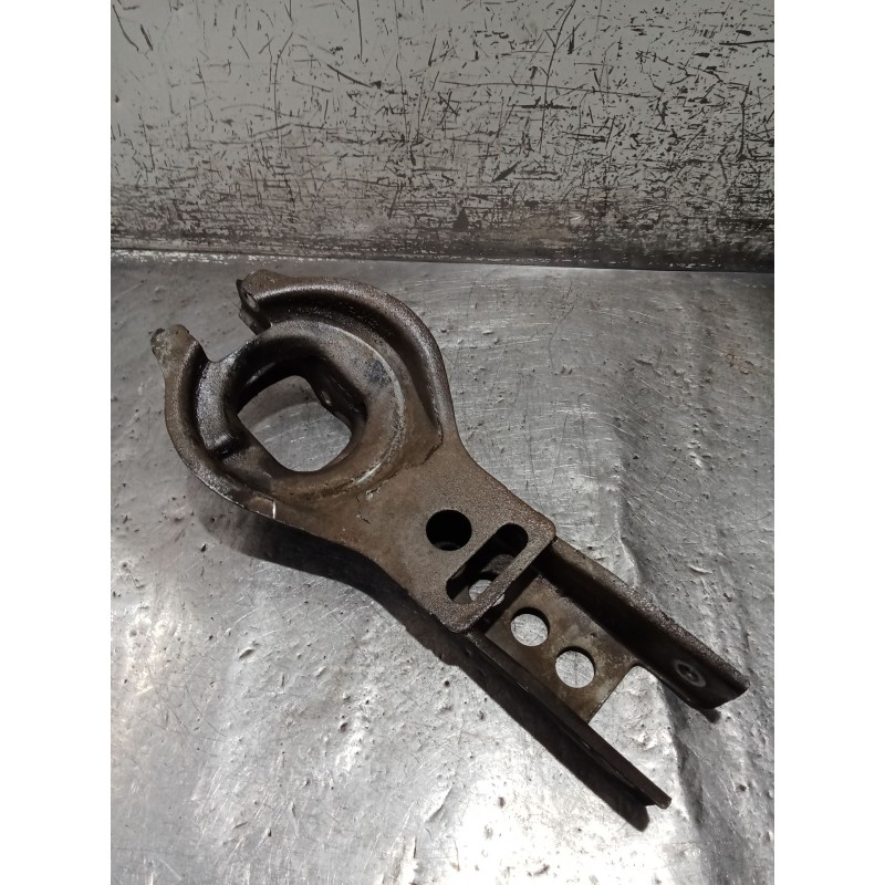Recambio de brazo suspension inferior trasero izquierdo para volvo s60 i (384) 2.4 referencia OEM IAM  00 CENTRO