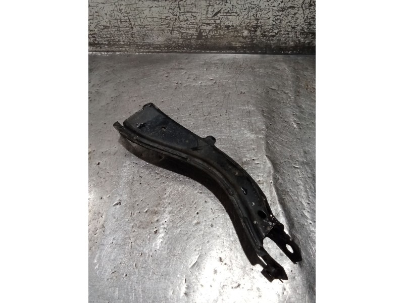 Recambio de brazo suspension inferior trasero izquierdo para volvo s60 i (384) 2.4 referencia OEM IAM  00 INFERIOR