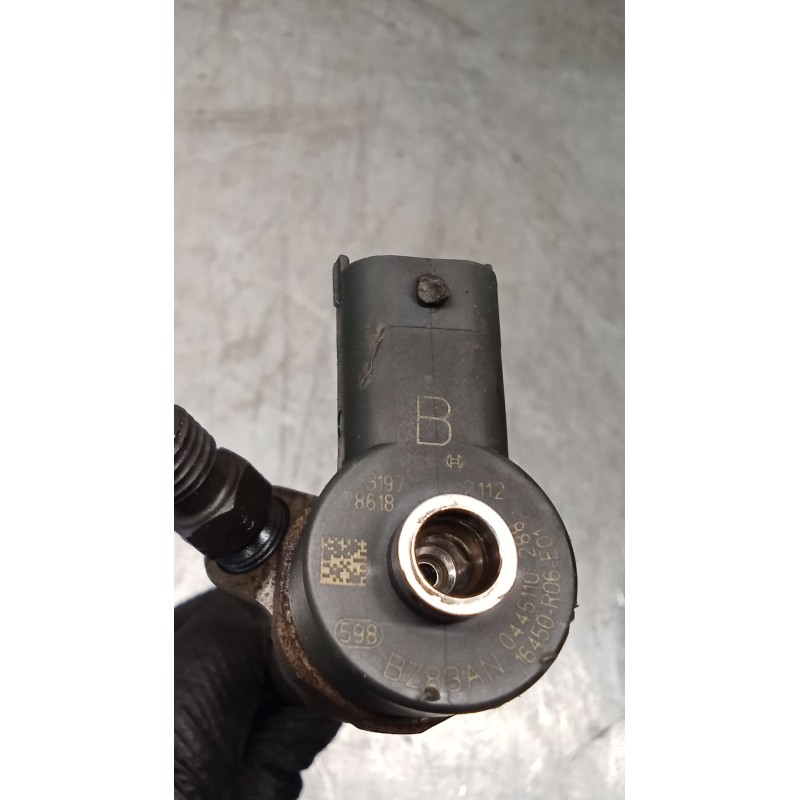 Recambio de inyector para honda civic viii hatchback (fn, fk) 2.2 ctdi (fk3) referencia OEM IAM 0445110288 16450R09E01 BOSCH