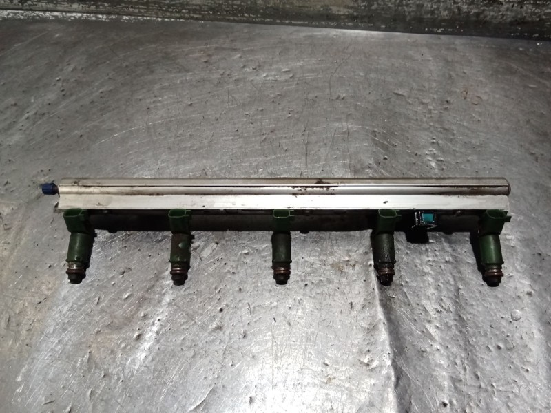 Recambio de rampa inyectora para volvo s60 i (384) 2.4 referencia OEM IAM   00