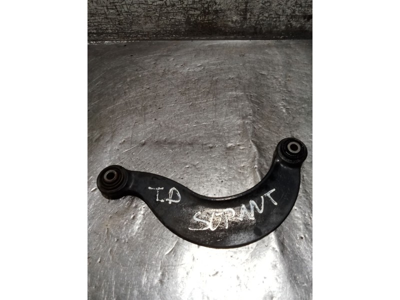 Recambio de brazo suspension superior trasero derecho para ford focus i (daw, dbw) 1.8 tdci referencia OEM IAM  02 ANTERIOR