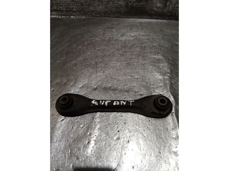Recambio de brazo suspension superior trasero izquierdo para ford focus i (daw, dbw) 1.8 tdci referencia OEM IAM  02 ANTERIOR