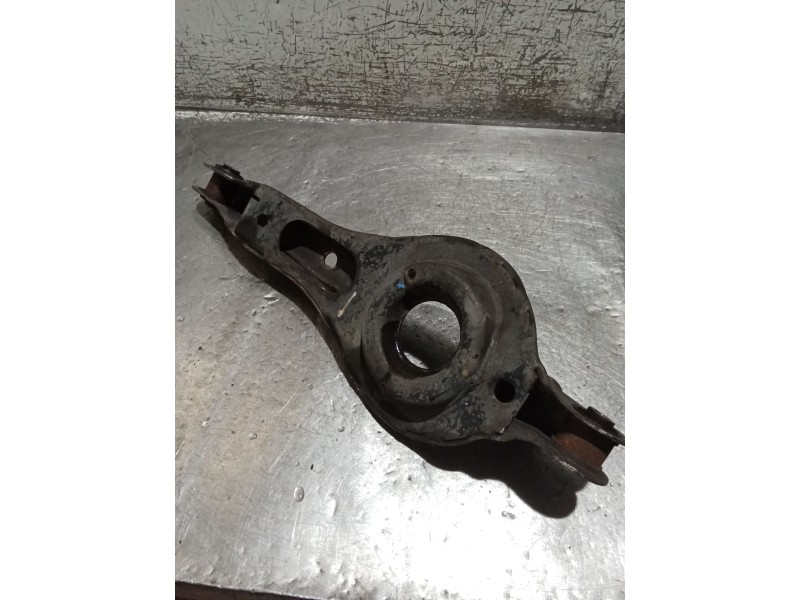 Recambio de brazo suspension inferior trasero izquierdo para ford focus i (daw, dbw) 1.8 tdci referencia OEM IAM   02