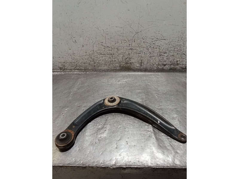 Recambio de brazo suspension inferior delantero derecho para peugeot 308 i (4a_, 4c_) 1.6 16v referencia OEM IAM 833547  07