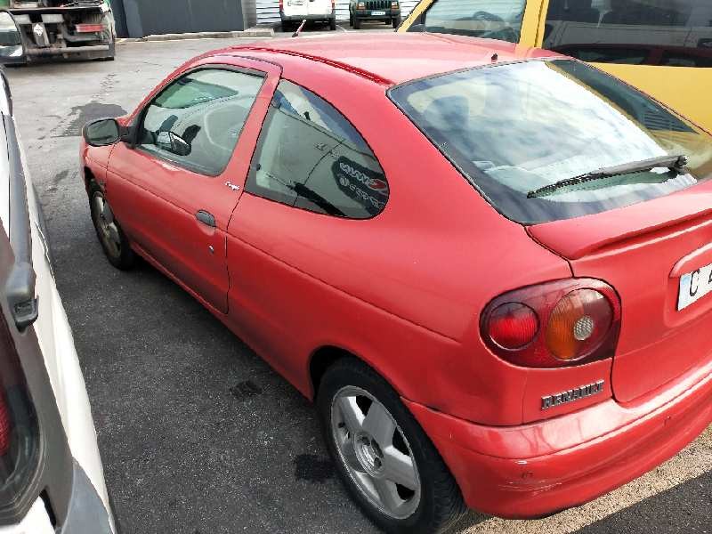 renault megane i coupe fase 2 (da..) del año 2000