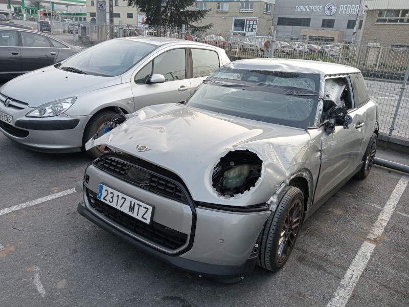 mini cooper c del año 2024