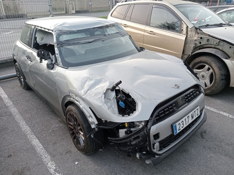 mini cooper c del año 2024