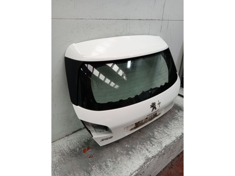 Recambio de porton trasero para peugeot 308 ii (lb_, lp_, lw_, lh_, l3_) 1.5 bluehdi 130 referencia OEM IAM   