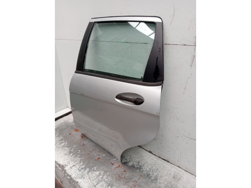 Recambio de puerta trasera izquierda para mercedes-benz clase a (w169) a 180 cdi (169.007, 169.307) referencia OEM IAM   2004 5P