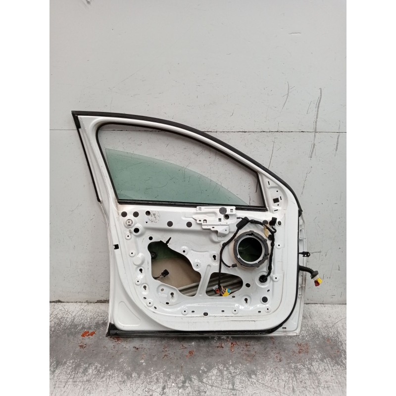Recambio de puerta delantera izquierda para peugeot 308 ii (lb_, lp_, lw_, lh_, l3_) 1.5 bluehdi 130 referencia OEM IAM   