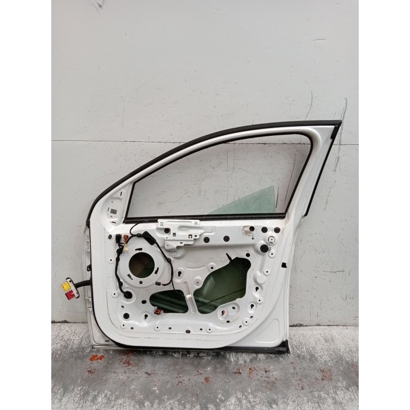 Recambio de puerta delantera derecha para peugeot 308 ii (lb_, lp_, lw_, lh_, l3_) 1.5 bluehdi 130 referencia OEM IAM   