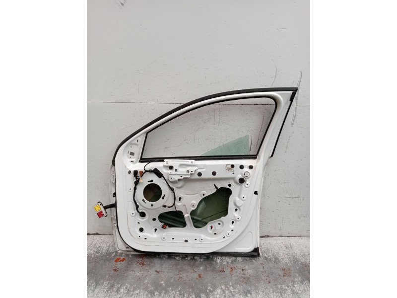 Recambio de puerta delantera derecha para peugeot 308 ii (lb_, lp_, lw_, lh_, l3_) 1.5 bluehdi 130 referencia OEM IAM   