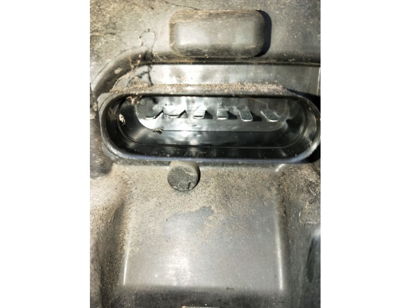 Recambio de piloto trasero derecho para volkswagen touran (1t1, 1t2) 1.9 tdi referencia OEM IAM   2007