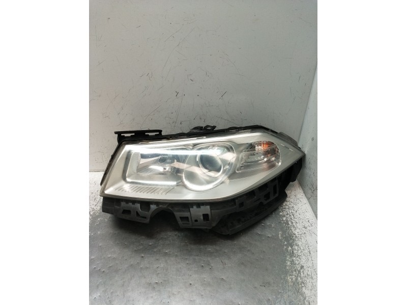 Recambio de faro izquierdo para renault megane ii sedán (lm0/1_) 1.5 dci (lm1e) referencia OEM IAM   2006
