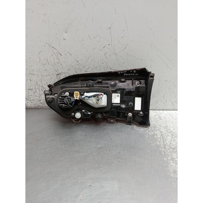 Recambio de piloto trasero izquierdo interior para toyota rav 4 v (_a5_, _h5_) 2.5 hybrid awd (axah54) referencia OEM IAM 815904