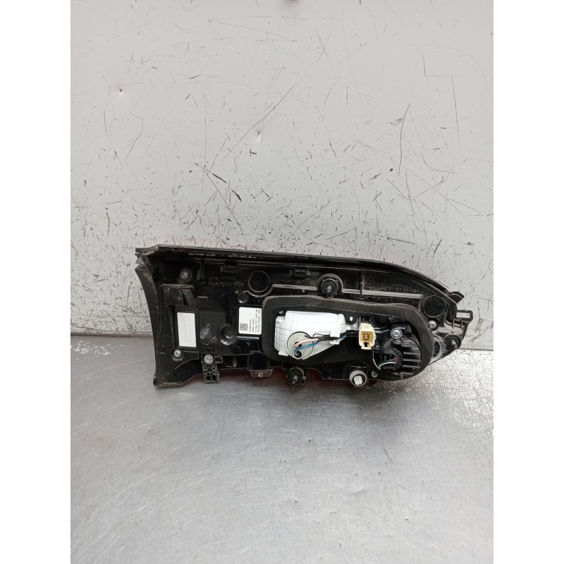 Recambio de piloto trasero derecho interior para toyota rav 4 v (_a5_, _h5_) 2.5 hybrid awd (axah54) referencia OEM IAM 81580421