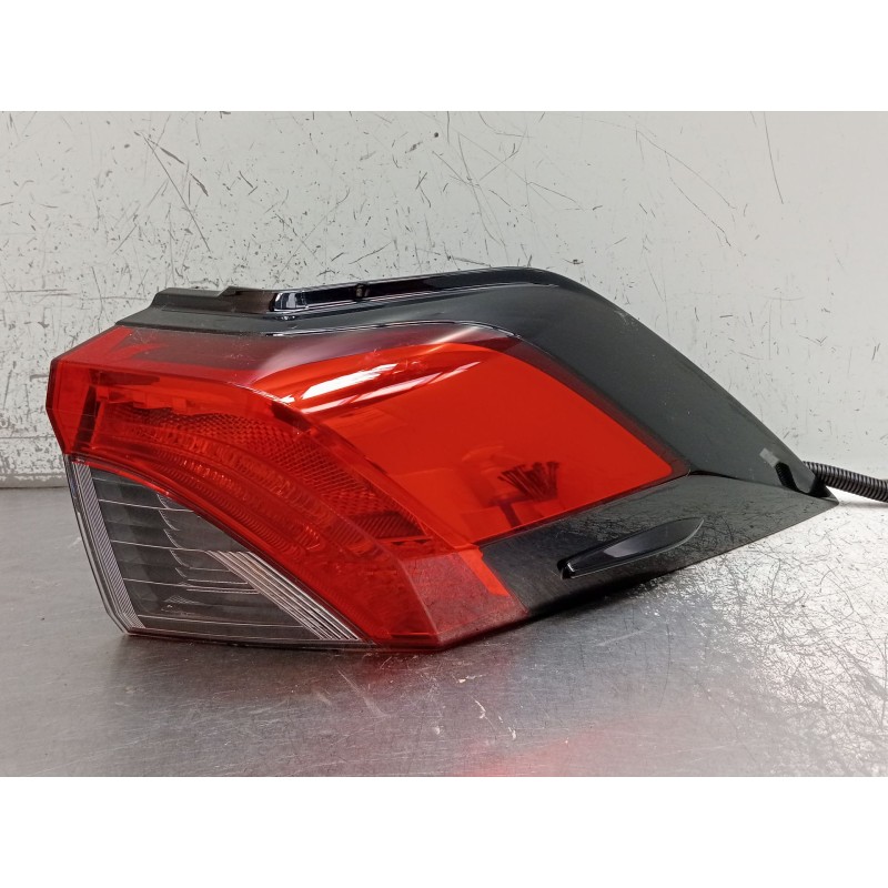 Recambio de piloto trasero derecho para toyota rav 4 v (_a5_, _h5_) 2.5 hybrid awd (axah54) referencia OEM IAM 8155042230 A4S181