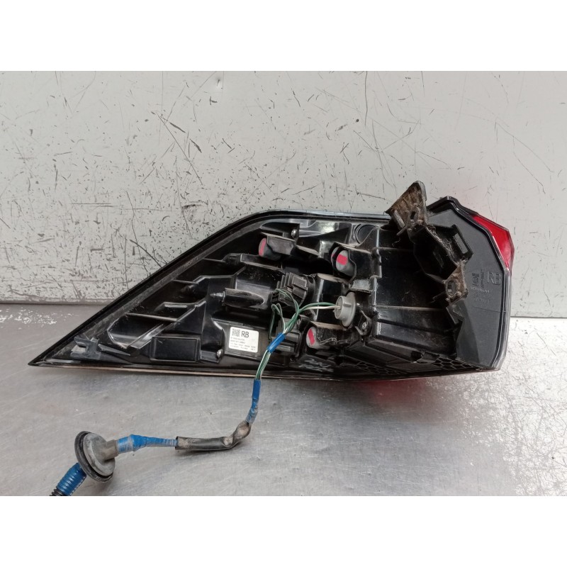 Recambio de piloto trasero derecho para toyota rav 4 v (_a5_, _h5_) 2.5 hybrid awd (axah54) referencia OEM IAM 8155042230 A4S181