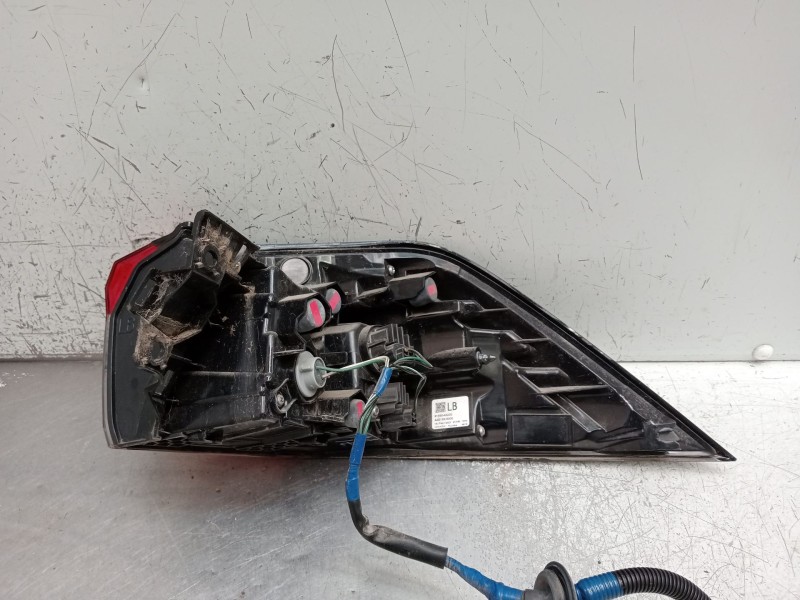Recambio de piloto trasero izquierdo para toyota rav 4 v (_a5_, _h5_) 2.5 hybrid awd (axah54) referencia OEM IAM 8156042230 A4S1