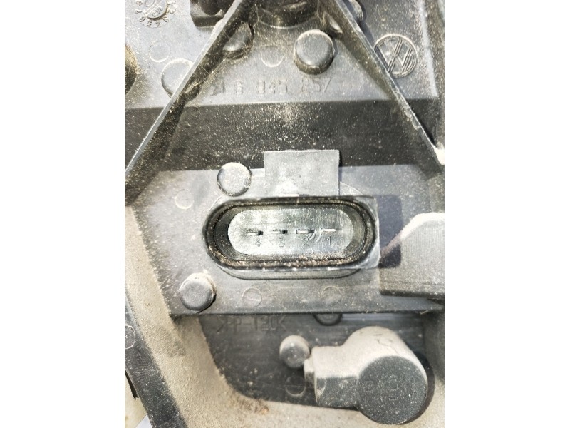 Recambio de piloto trasero izquierdo para volkswagen touareg (7la, 7l6, 7l7) 3.0 v6 tdi referencia OEM IAM   2002