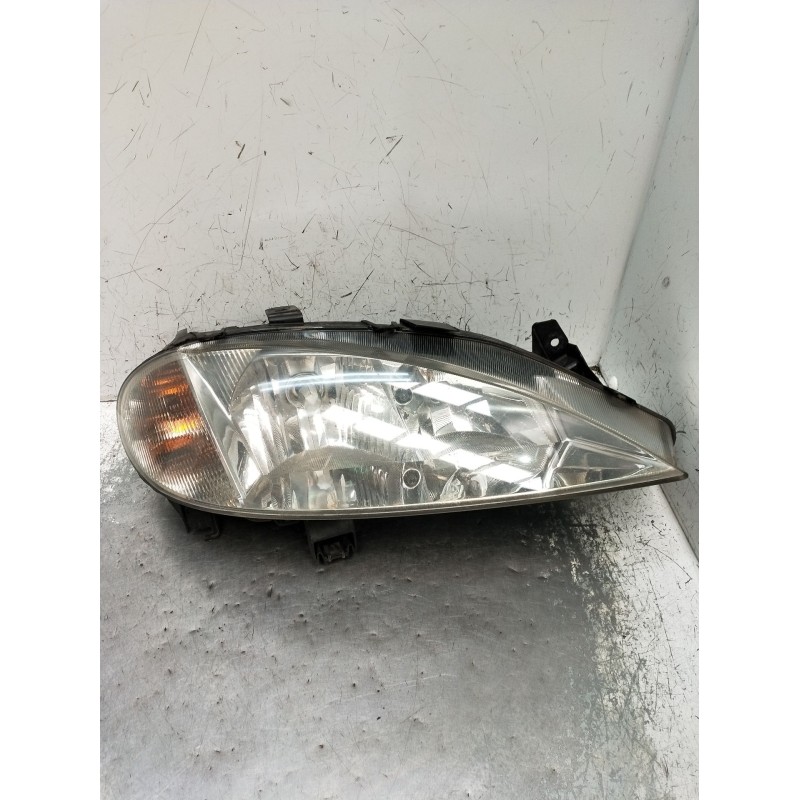 Recambio de faro derecho para renault megane i classic (la0/1_) 1.6 16v (la00, la04, la0b, la11, la16, la19, la1j, la1k,... refe