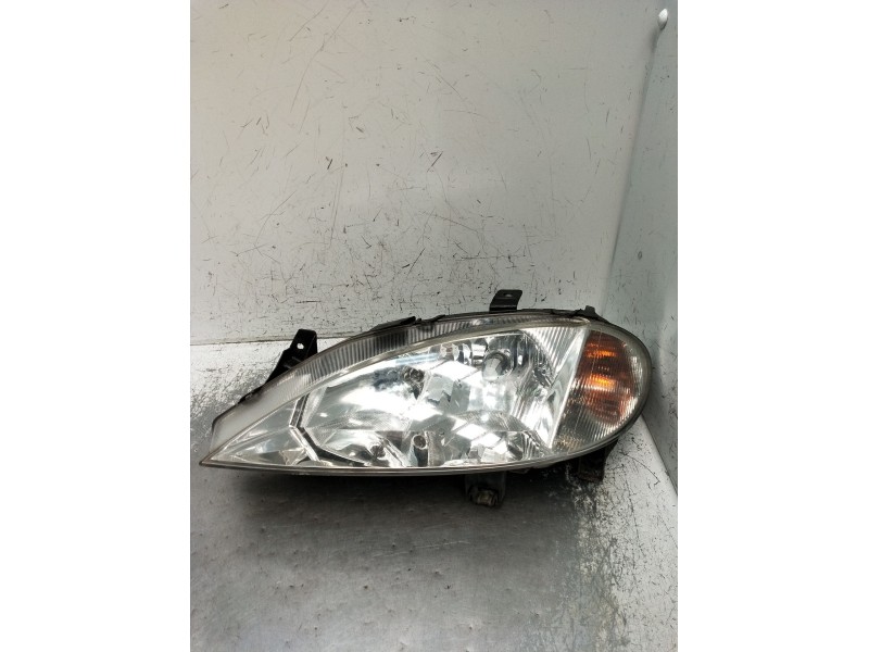 Recambio de faro izquierdo para renault megane i classic (la0/1_) 1.6 16v (la00, la04, la0b, la11, la16, la19, la1j, la1k,... re