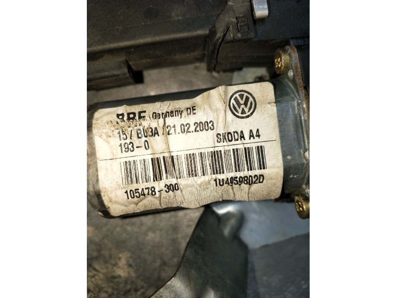 Recambio de elevalunas delantero izquierdo para skoda octavia i (1u2) 1.6 referencia OEM IAM 1U4959802D 4P 2000