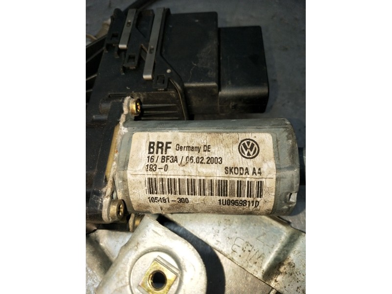 Recambio de elevalunas trasero izquierdo para skoda octavia i (1u2) 1.6 referencia OEM IAM 1U0959811D 4P 2000