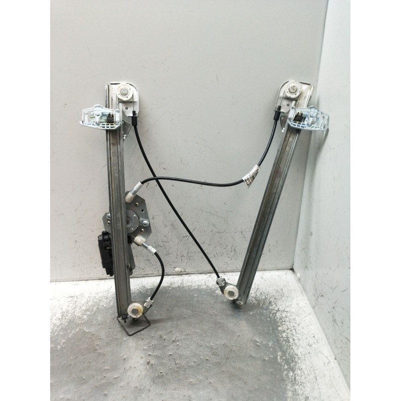 Recambio de elevalunas delantero izquierdo para renault megane ii sedán (lm0/1_) 1.5 dci (lm1e) referencia OEM IAM  4P 2006
